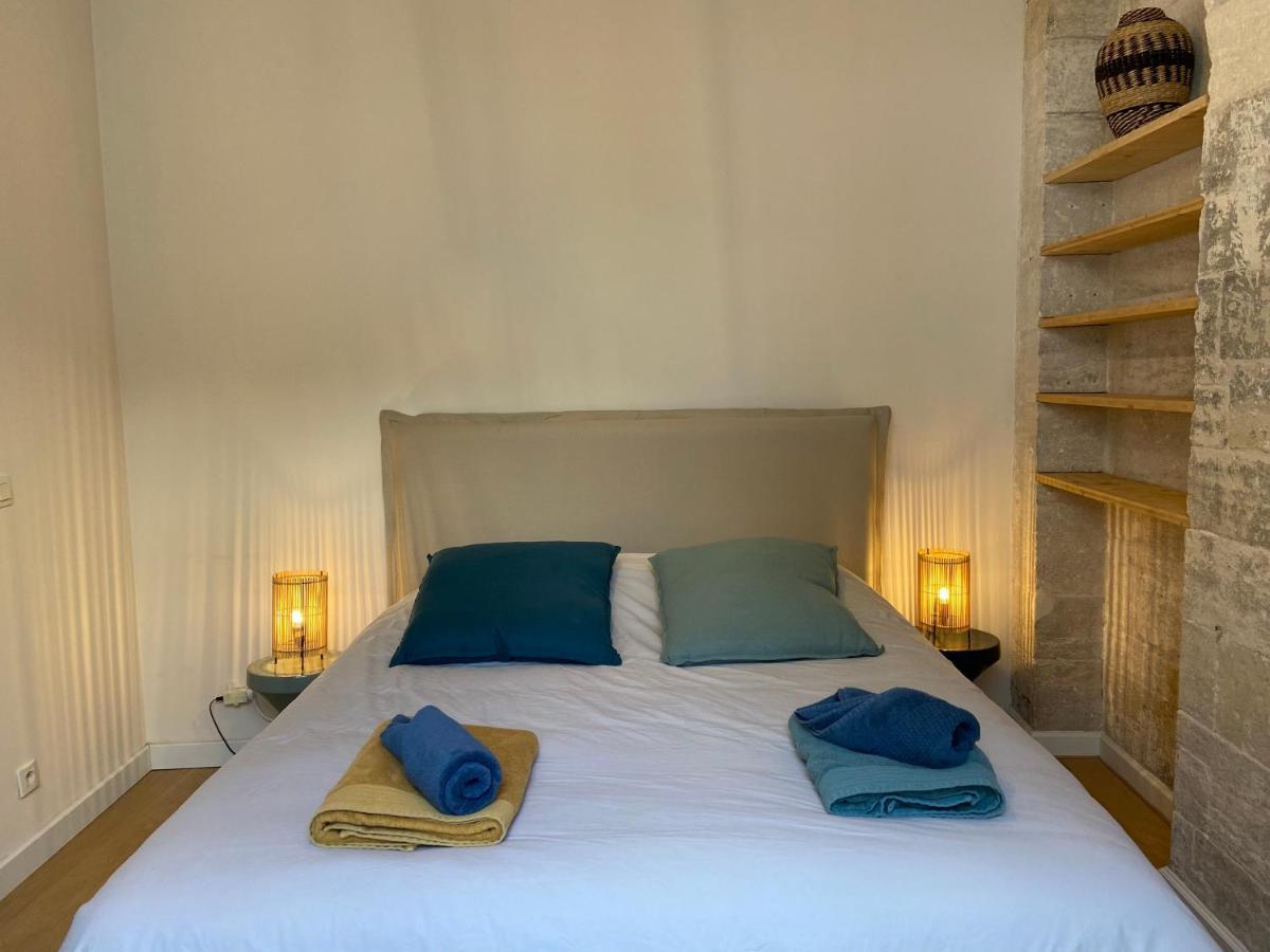 Appartement Climatise Plein Centre Historique อาวีญง ภายนอก รูปภาพ